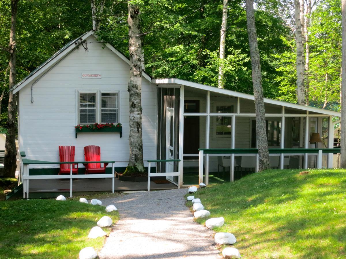 Birch Cliff Lodge On Baptiste Lake Highland Grove Екстериор снимка